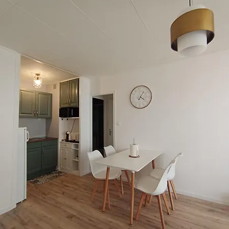 T2 Vue Mer, Pieds Dans L'eau *